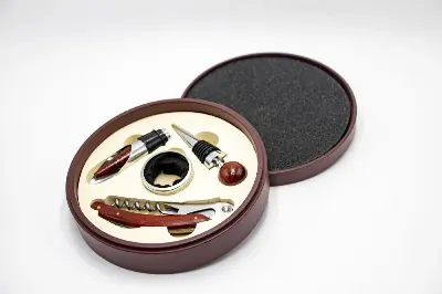 SET VIN LEMN ROTUND 608110